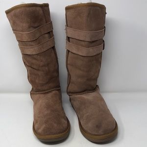 NWOT Emu Shelly Merino Wool Shearling Suede Boots